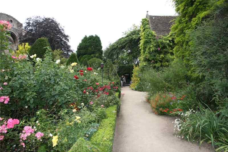 Abbey House Gardens, Malmesbury