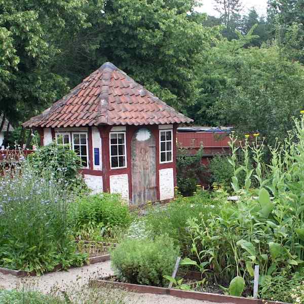 Cottage Garden Boder og drivhus
